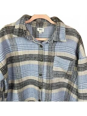 BKE Plaid Flannel Shacket Thick Women's Large